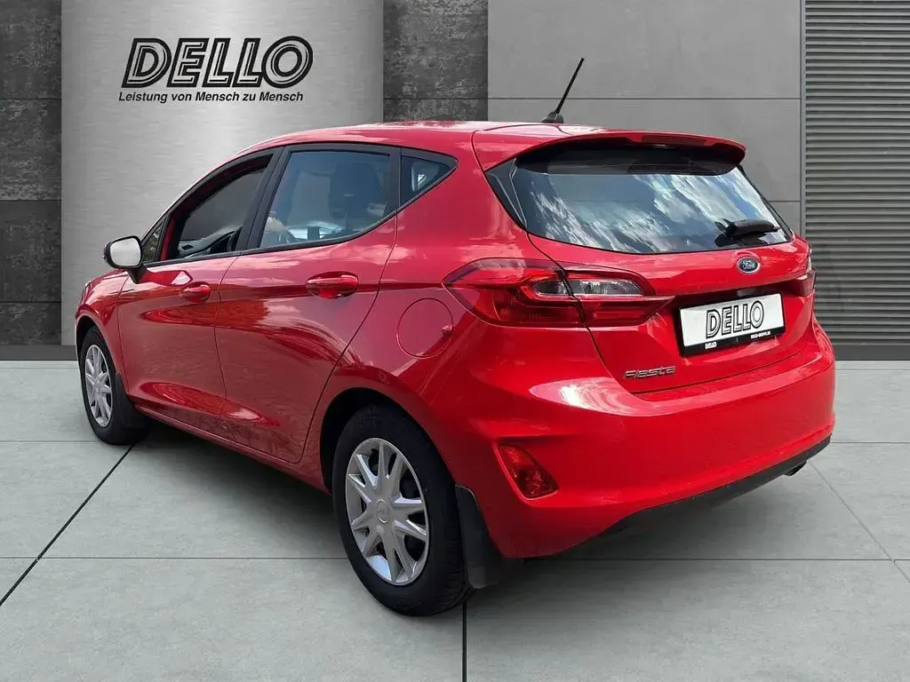 Gebraucht Ford Fiesta Cool & Sound Edition 71 PS (52 kW) 2017 Rot Limousine