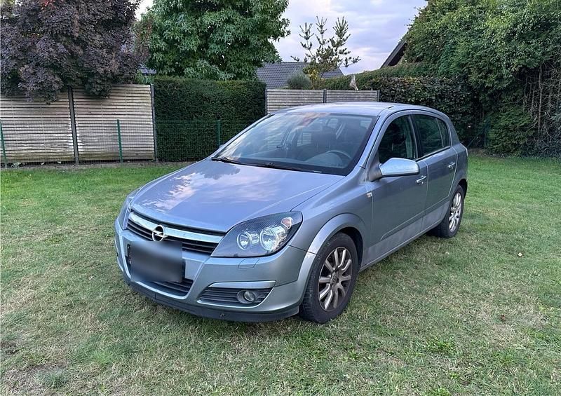 Andere farben Gebraucht 2004 Opel Astra Kleinwagen | 1.899 € (Fairer Preis) - Bild 1/4