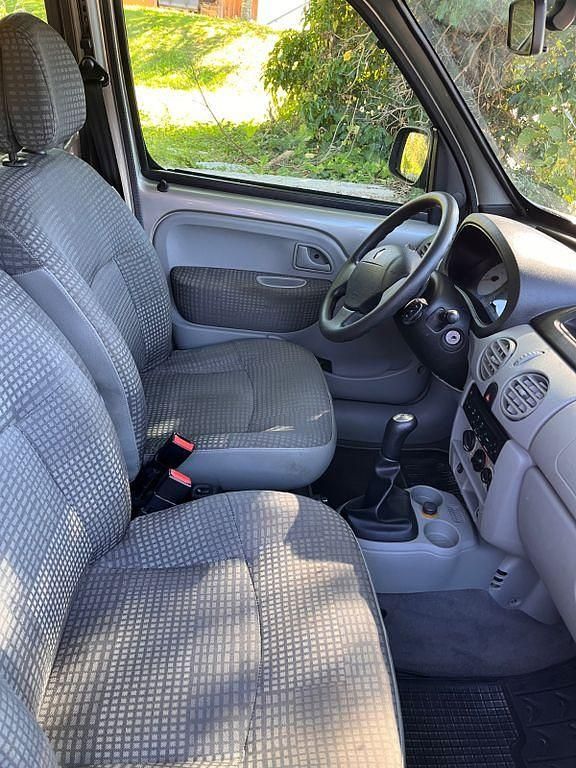 Braun Gebraucht 2007 Renault Kangoo Van / Kleinbus | 1.250 € (Superpreis) - Bild 1/4