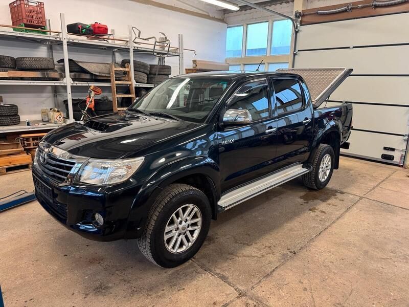 Schwarz Gebraucht 2012 Toyota HiLux Abholung | 12.499 € (Superpreis) - Bild 1/4