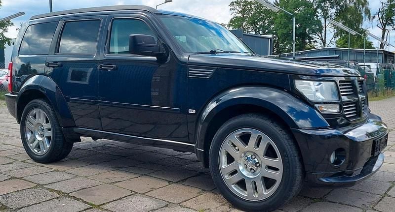Gebraucht Dodge Nitro 177 PS (130 kW) 2008 Schwarz SUV