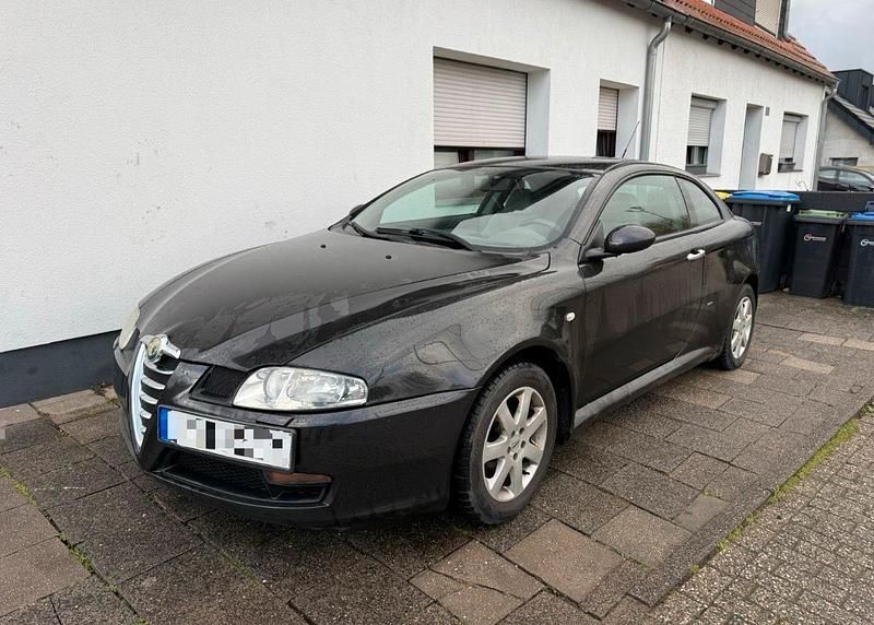 Schwarz Gebraucht 2004 Alfa Romeo GT Coupé | 1.300 € (Fairer Preis) - Bild 1/4