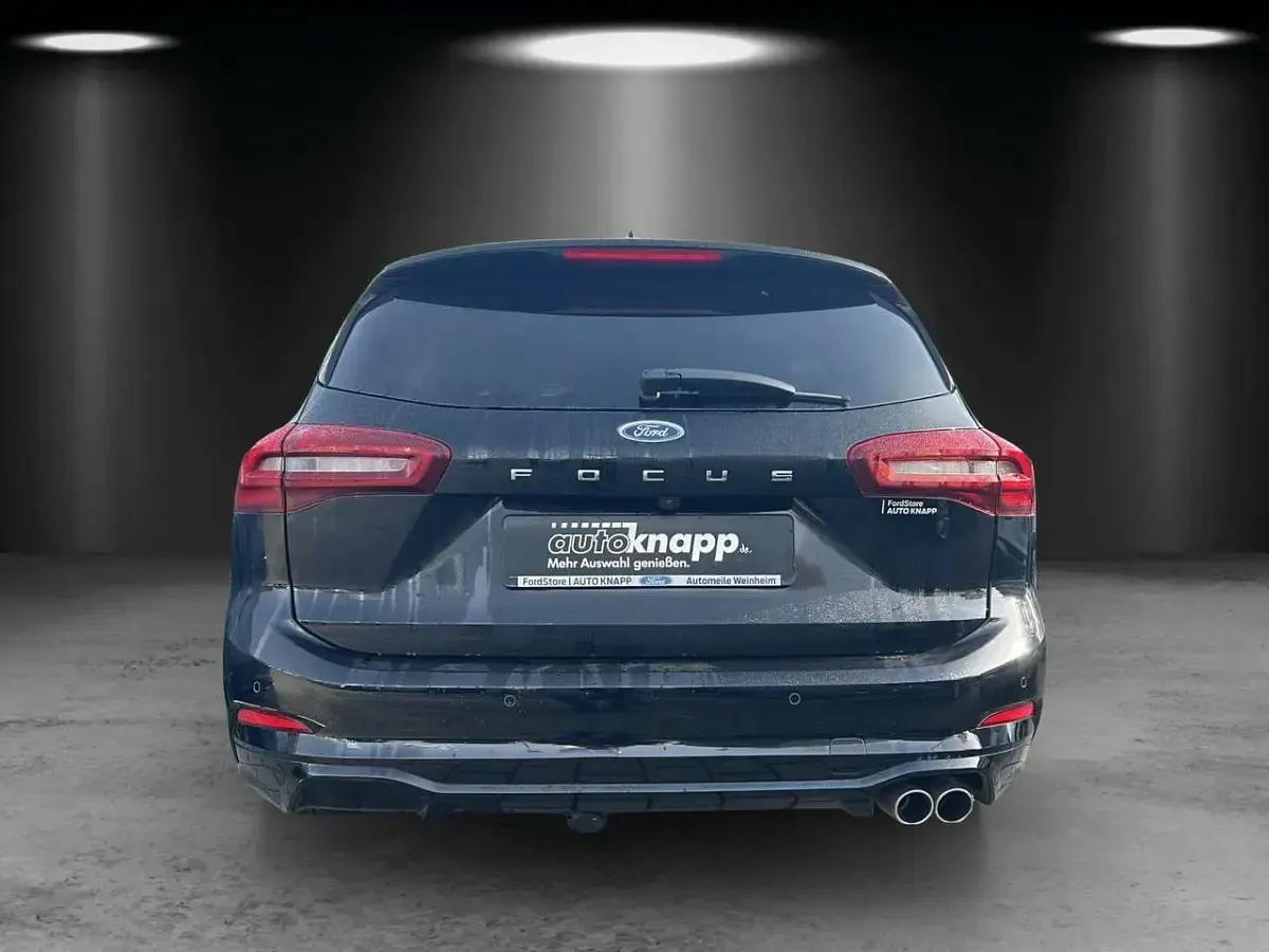 Gebraucht Ford Focus ST-Line X 155 PS (114 kW) 2024 Obsidianschwarz Kombi