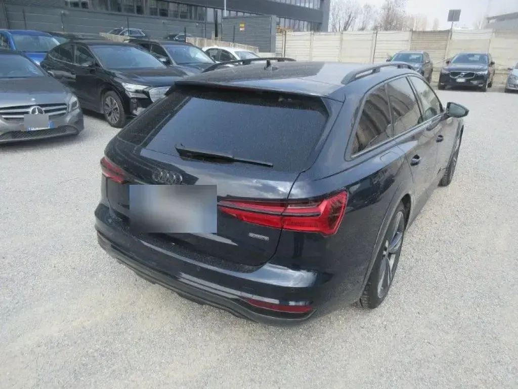 Gebraucht Audi A6 Allroad Ambiente 286 PS (210 kW) 2023 Firmamentblau metallic Kombi