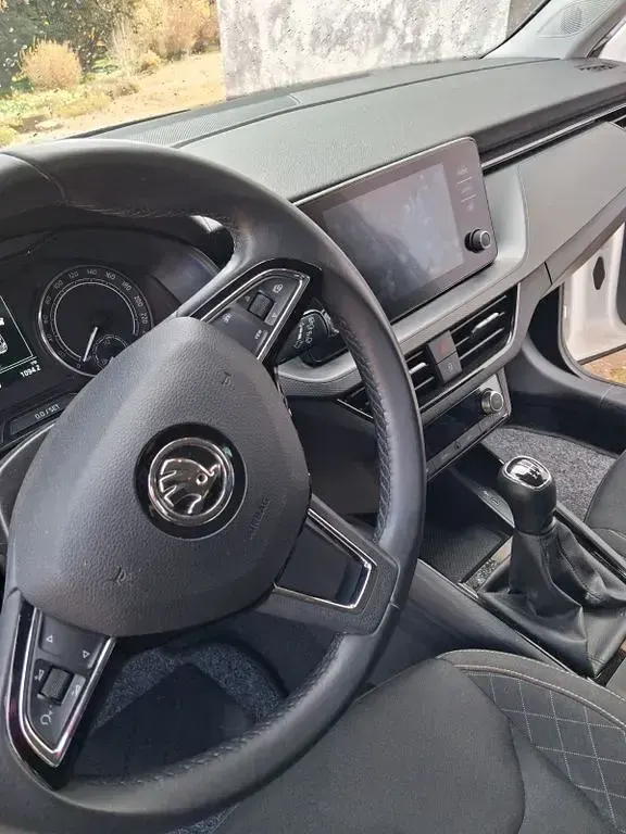 Gebraucht Skoda Kamiq Ambition 116 PS (85 kW) 2020 Weiß SUV