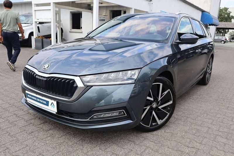 Quartz grey metallic Gebraucht 2021 Skoda Octavia Style Kombi | 20.485 € (Fairer Preis) - Bild 1/2