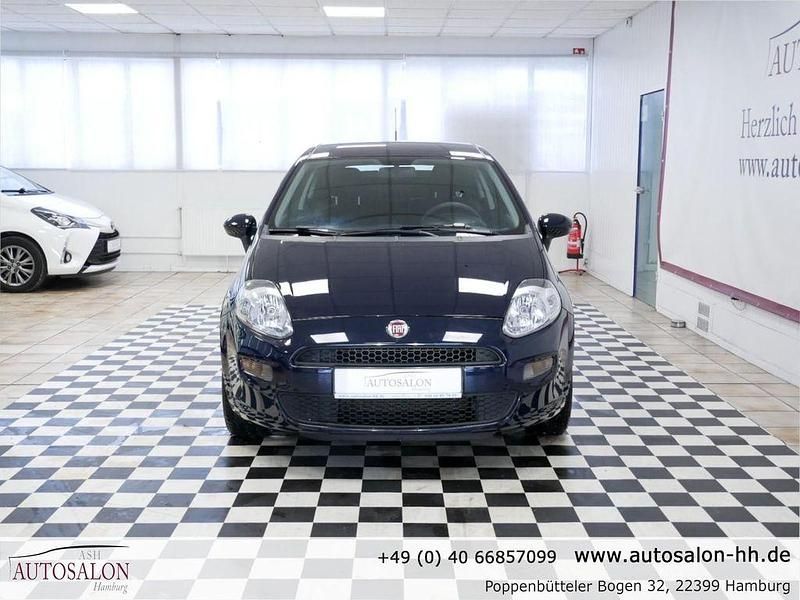 Gebraucht Fiat Punto Street 69 PS (50 kW) 2014 Blau Kleinwagen