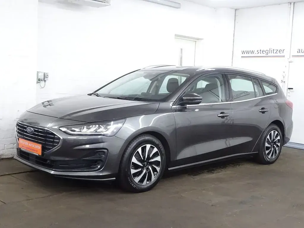 Gebraucht Ford Focus Style 120 PS (88 kW) 2022 Magneticgrau (metallic) Kombi