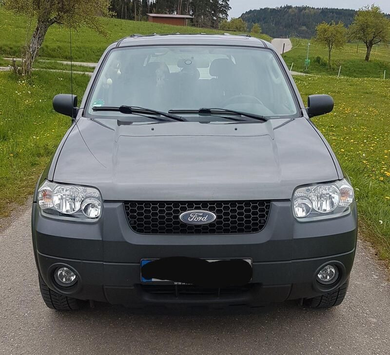 Grau Gebraucht 2005 Ford Maverick XLT SUV | 1.450 € - Bild 1/4