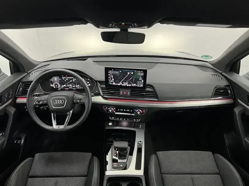 Gebraucht Audi Q5 S-Line 367 PS (269 kW) 2023 Navarrablau (metallic) SUV