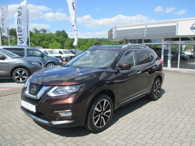 Braun Gebraucht 2019 Nissan X-Trail Tekna SUV | 21.580 € (Fairer Preis) - Bild 1/4