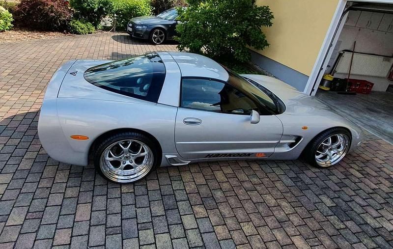 Second-hand Corvette C5 344 CP (253 kW) 2004 Argintiu Coupe