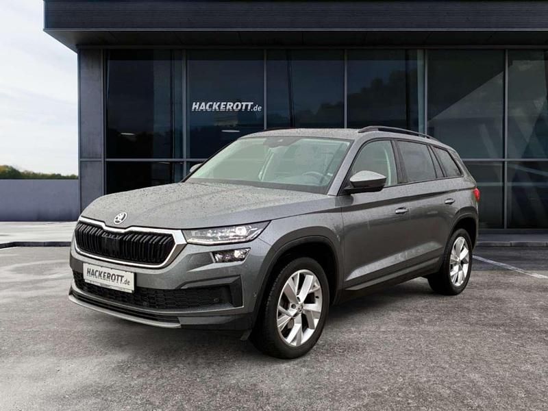Graphite grau Gebraucht 2022 Skoda Kodiaq Tour SUV | 31.450 € (Guter Preis) - Bild 1/4