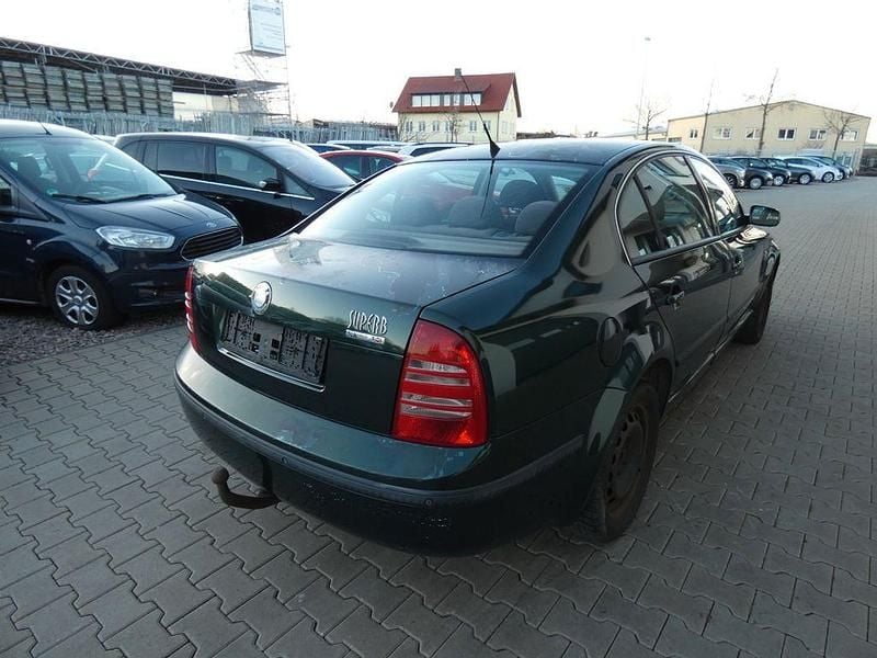 Gebraucht Skoda Superb Comfort 131 PS (96 kW) 2003 Grün Limousine