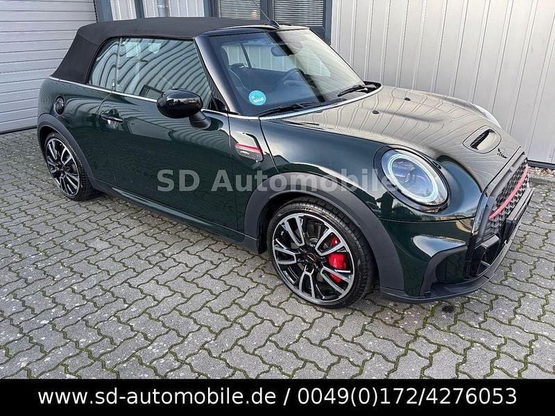 Grün Gebraucht 2021 Mini John Cooper Works Cabriolet Cabrio | 26.890 € (Superpreis) - Bild 1/4