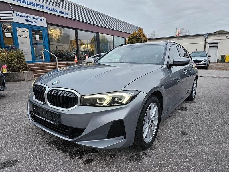 Gebraucht BMW 320 Shadowline 190 PS (139 kW) 2024 Grau Kombi