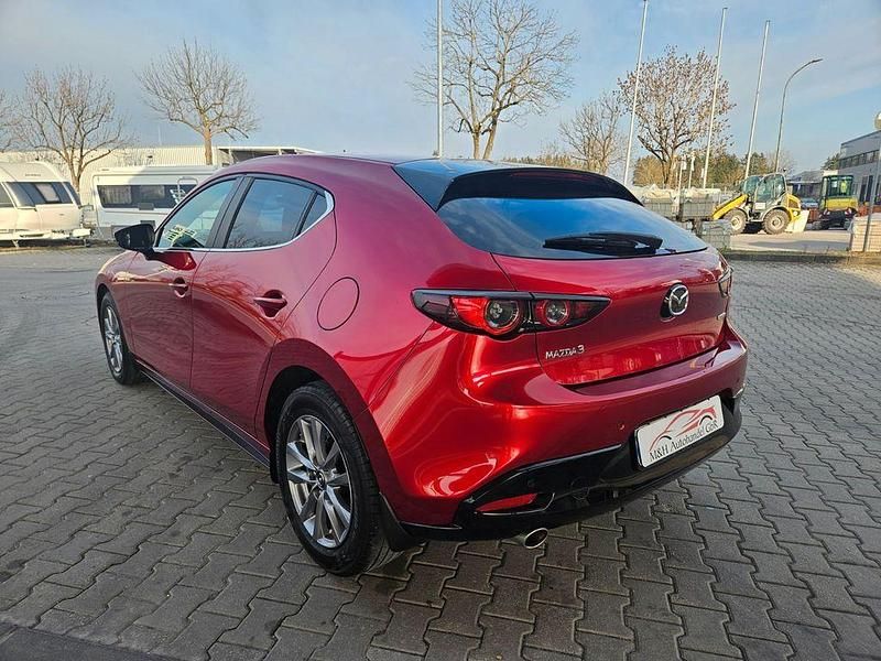 Gebraucht Mazda 3 Selection 122 PS (89 kW) 2021 Rot Limousine