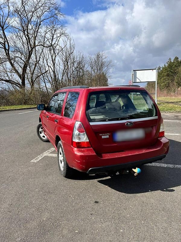 Gebraucht Subaru Forester 158 PS (116 kW) 2007 Rot SUV