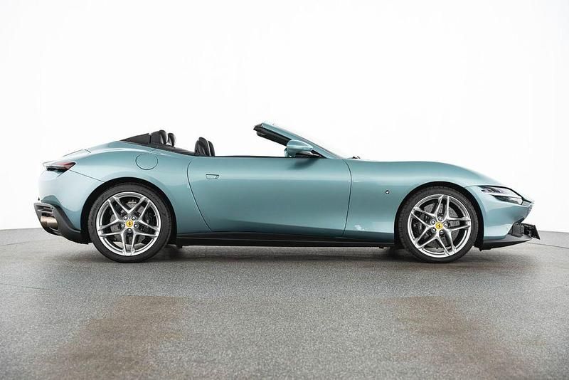 Gebraucht Ferrari Roma 620 PS (456 kW) 2023 Blau Cabrio