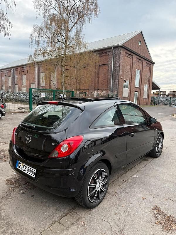 Gebraucht Opel Corsa 80 PS (58 kW) 2007 Schwarz Kleinwagen