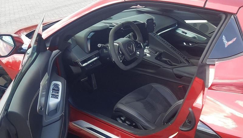 Second-hand Corvette C8 481 CP (353 kW) 2024 Roșu Cabrio