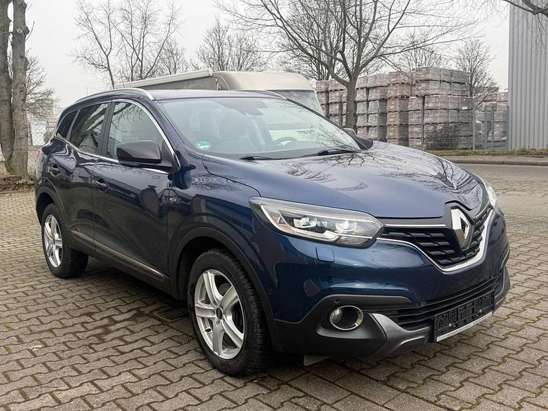 Gebraucht Renault Kadjar Bose Edition 131 PS (96 kW) 2015 Blau SUV