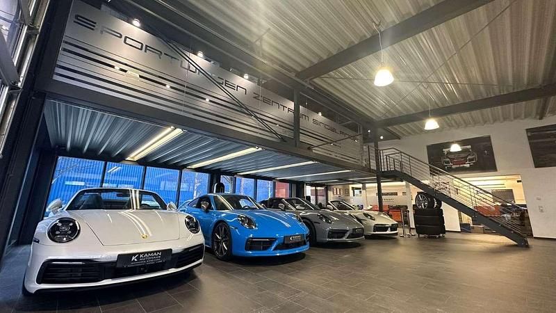 Gebraucht Porsche Cayenne Coupe 519 PS (381 kW) 2024 Schwarz Coupé