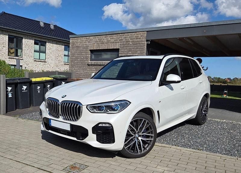 Weiß Gebraucht 2020 BMW X5 M Sport SUV | 49.500 € (Superpreis) - Bild 1/4