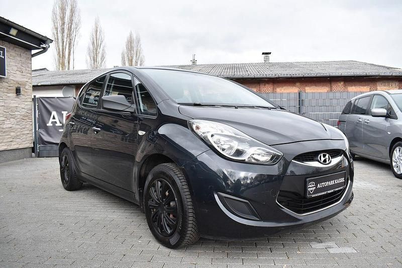 Gebraucht Hyundai ix20 Classic 90 PS (66 kW) 2011 Schwarz Kleinwagen