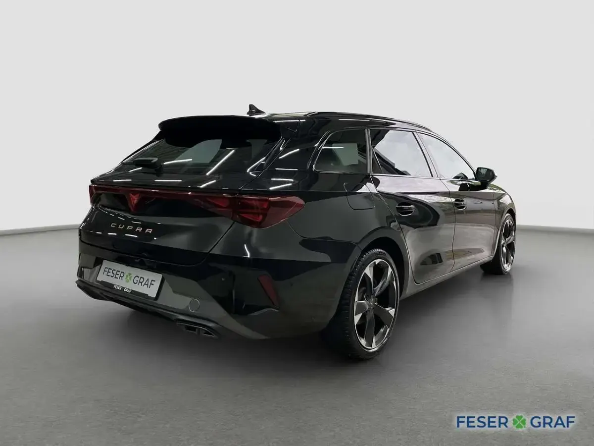 Gebraucht Cupra Leon 150 PS (110 kW) 2025 Schwarz Limousine
