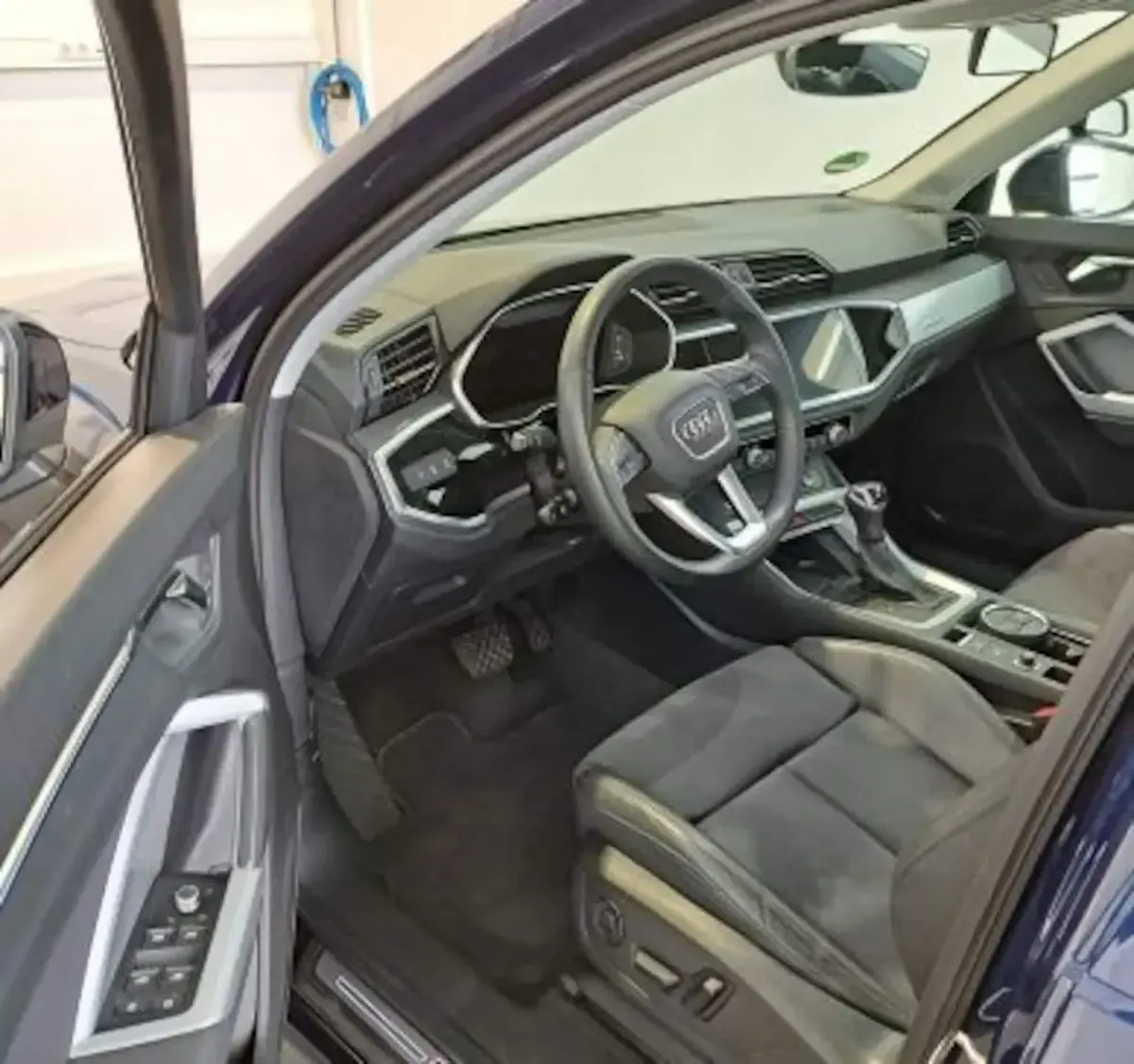 Gebraucht Audi Q3 S-Line 150 PS (110 kW) 2023 Blau SUV