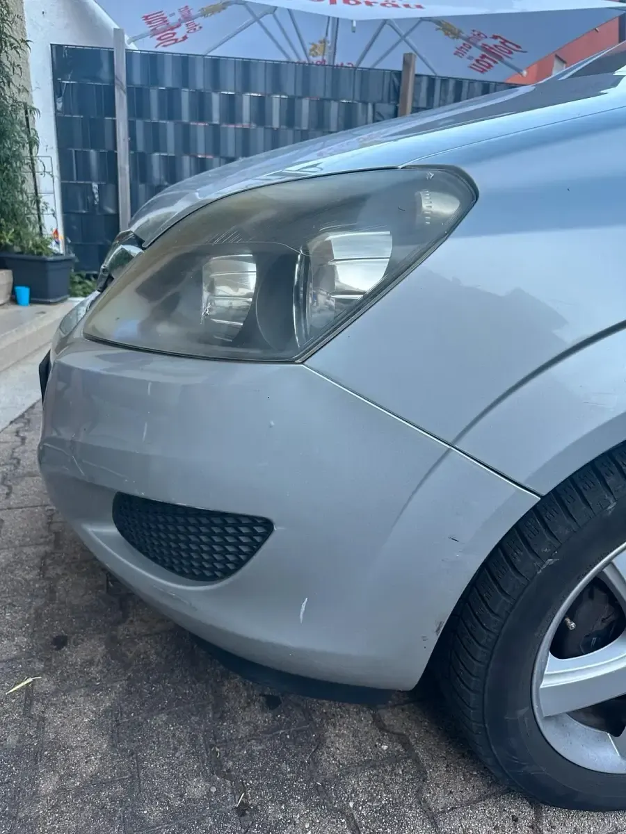 Gebraucht Opel Zafira 116 PS (85 kW) 2009 Silber Van / Kleinbus