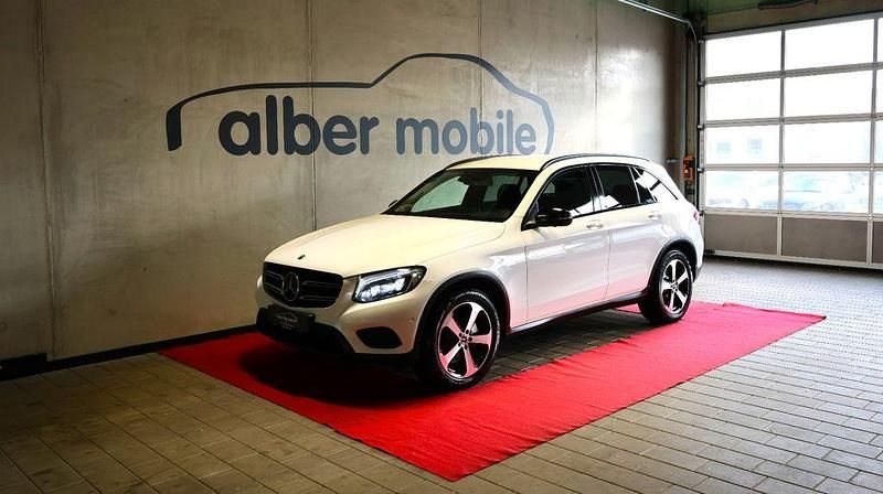 Gebraucht Mercedes GLC300 245 PS (180 kW) 2018 Weiß SUV