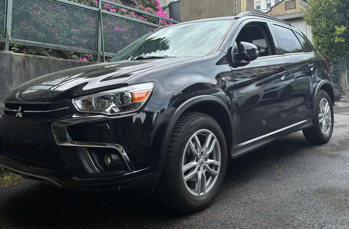 Gebraucht Mitsubishi ASX Edition 117 PS (86 kW) 2018 Schwarz SUV