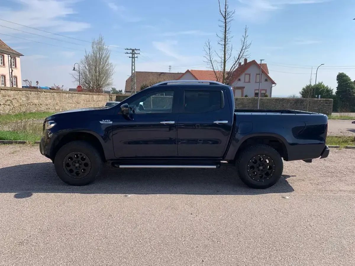 Gebraucht Mercedes X350 Progressive 258 PS (189 kW) 2018 Blau Pickup