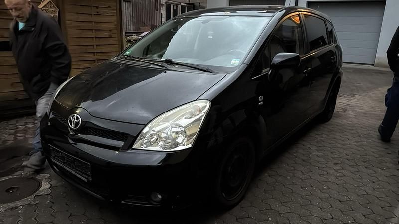 Schwarz Gebraucht 2005 Toyota Corolla Verso Van / Kleinbus | 2.800 € (Guter Preis) - Bild 1/4