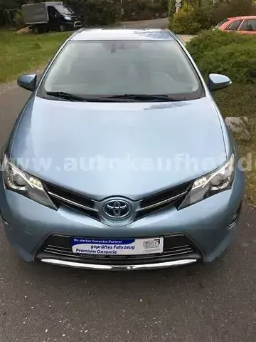 Gebraucht Toyota Auris Hybrid Executive 99 PS (72 kW) 2013 Blau Kombi
