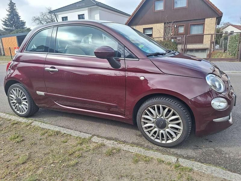 Gebraucht Fiat 500 Lounge 69 PS (50 kW) 2016 Rot Limousine