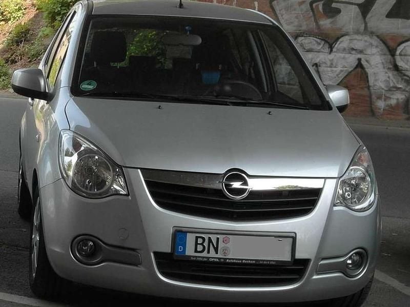 Silber Gebraucht 2009 Opel Agila Edition Kombi | 3.990 € (Fairer Preis) - Bild 1/4