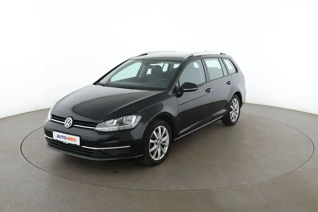Gebraucht VW Golf VII Comfortline 116 PS (85 kW) 2019 Kombi
