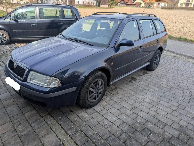 Gebraucht Skoda Octavia 110 PS (80 kW) 2002 Blau Kombi
