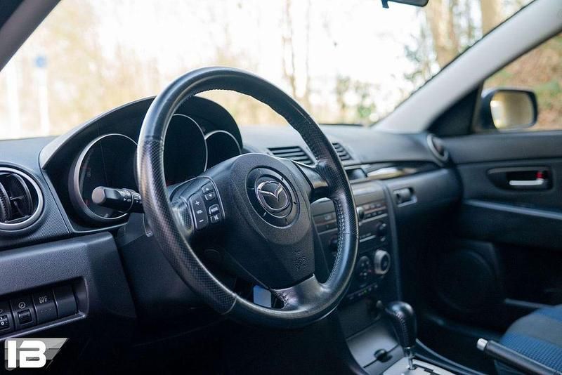 Gebraucht Mazda 3 Comfort 105 PS (77 kW) 2004 Grau Limousine