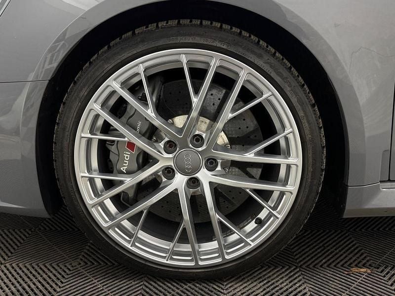 Gebraucht Audi RS3 Comfort 367 PS (269 kW) 2016 Grau Limousine