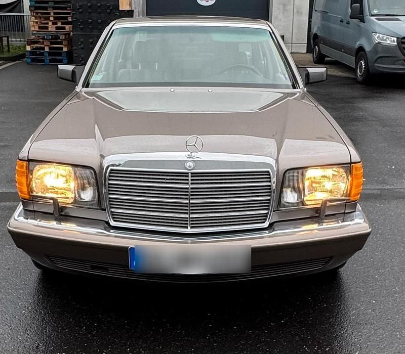 Andere farben Gebraucht 1990 Mercedes 420 Limousine | 34.500 € - Bild 1/4