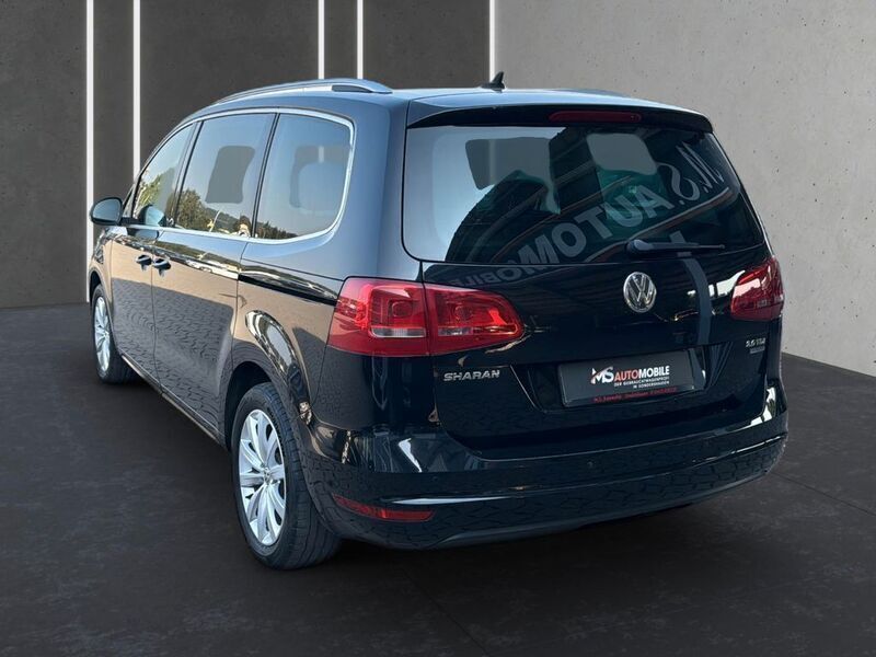 Gebraucht VW Sharan Highline 170 PS (125 kW) 2011 Schwarz Van / Kleinbus