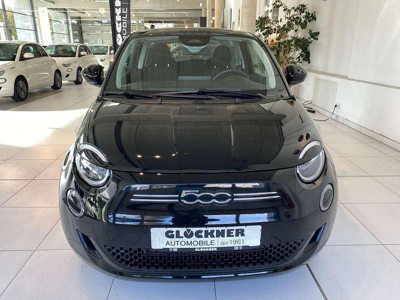 Gebraucht Fiat 500e 86 kW (118 PS) 2023 Onyx schwarz Kleinwagen