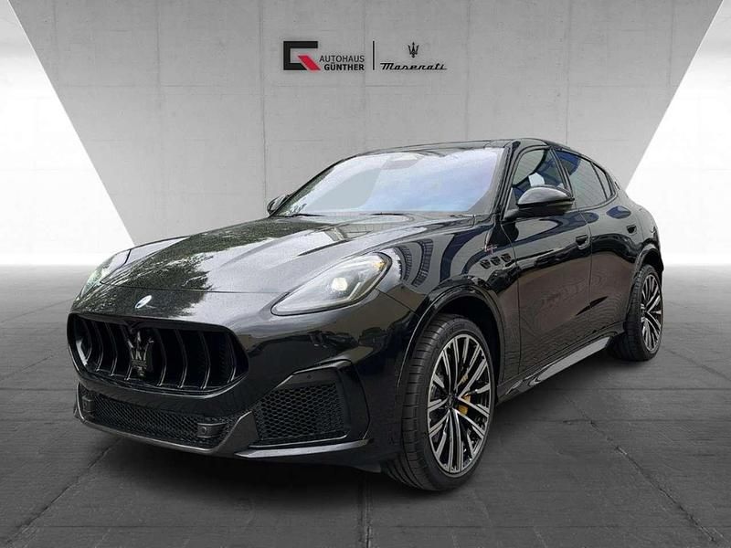 Schwarz Neu 2025 Maserati Grecale SUV | 131.187 € (Etwas zu teuer) - Bild 1/4