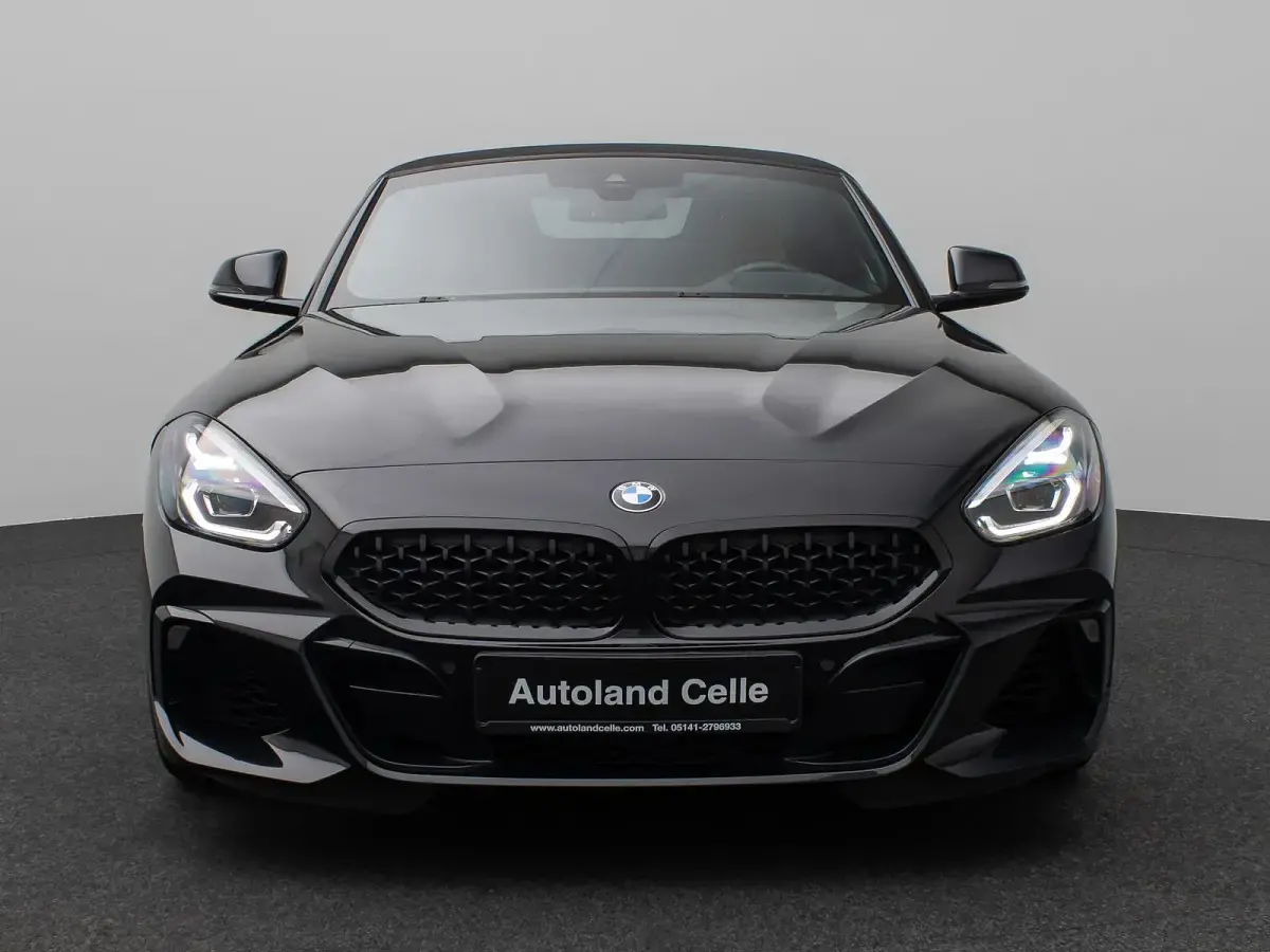 Gebraucht BMW Z4 M Sport 340 PS (250 kW) 2022 Saphirschwarz metallic475braun Cabrio