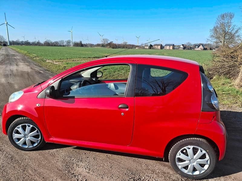 Gebraucht Citroën C1 Style 68 PS (50 kW) 2009 Rot Kleinwagen