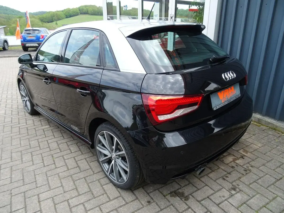 Occasion Audi A1 Sportback Design 95 ch (69 kW) 2018 Noir Citadine